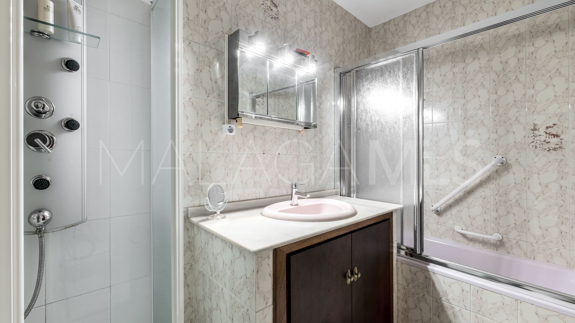 Buy adosado in Mijas Costa de 3 bedrooms