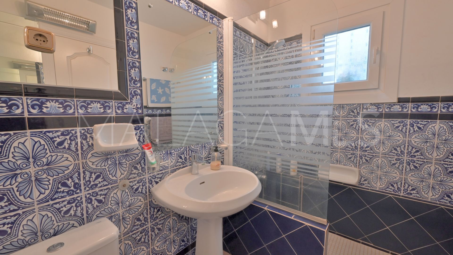 Adosado with 3 bedrooms for sale in Mijas Golf