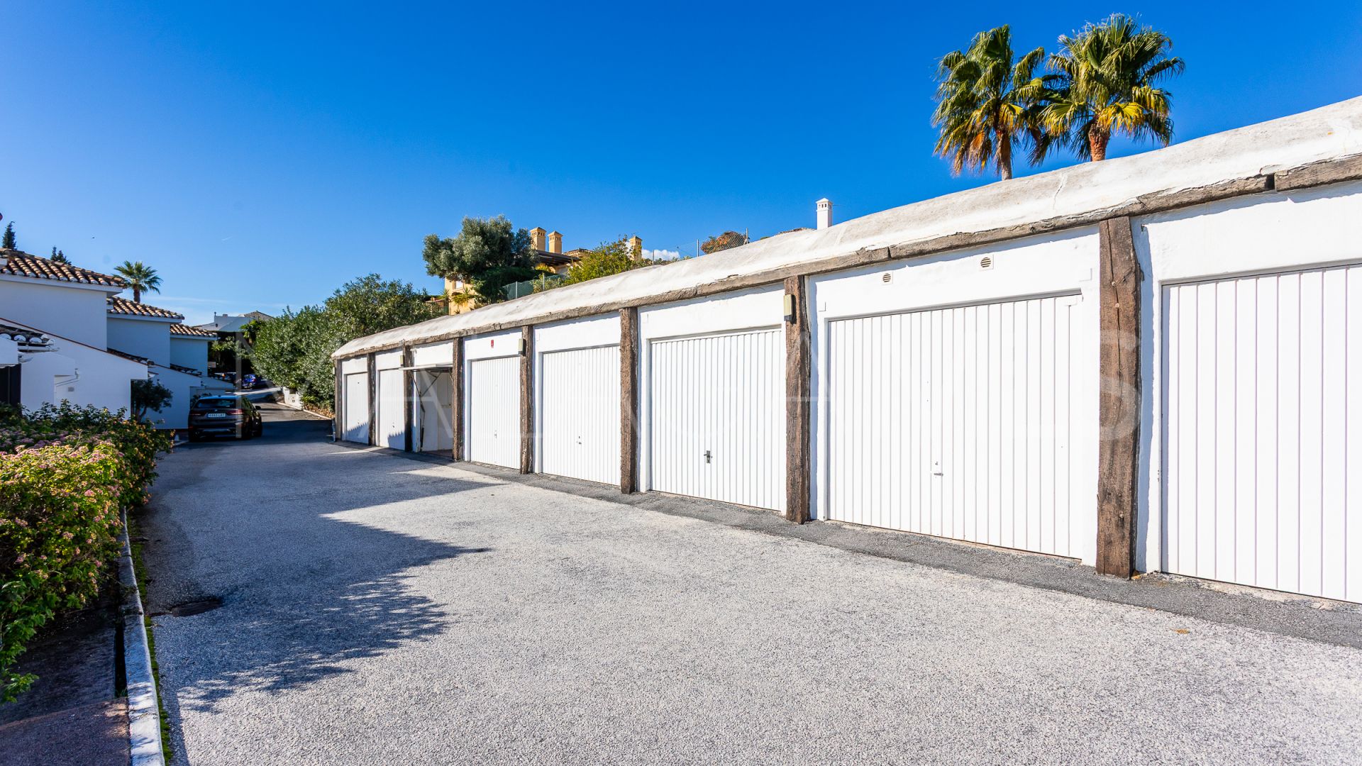 Buy adosado in Calahonda