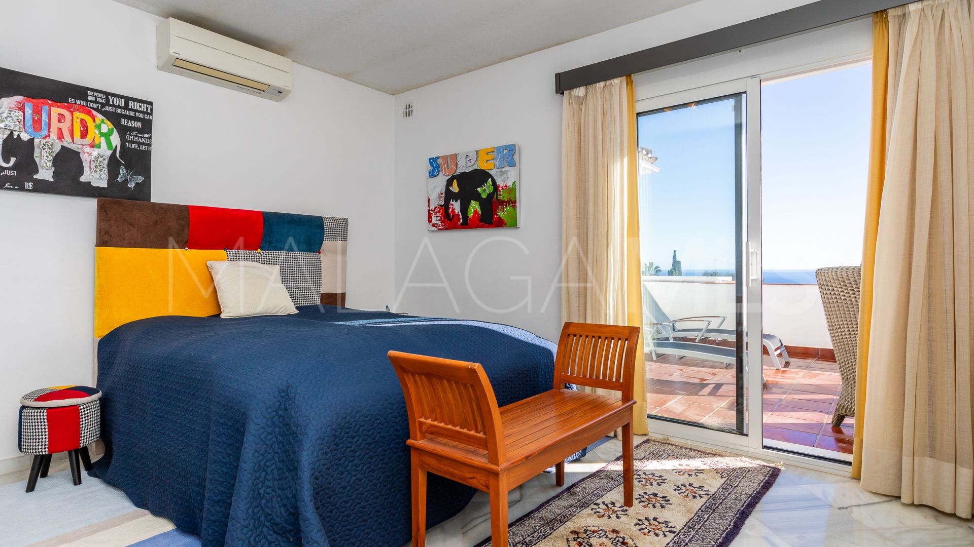 Buy adosado in Calahonda