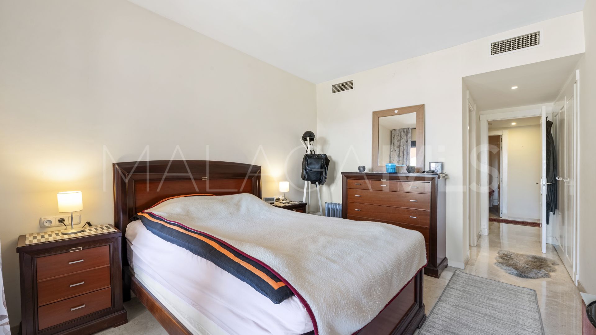 Appartement rez de chaussée for sale in Calahonda