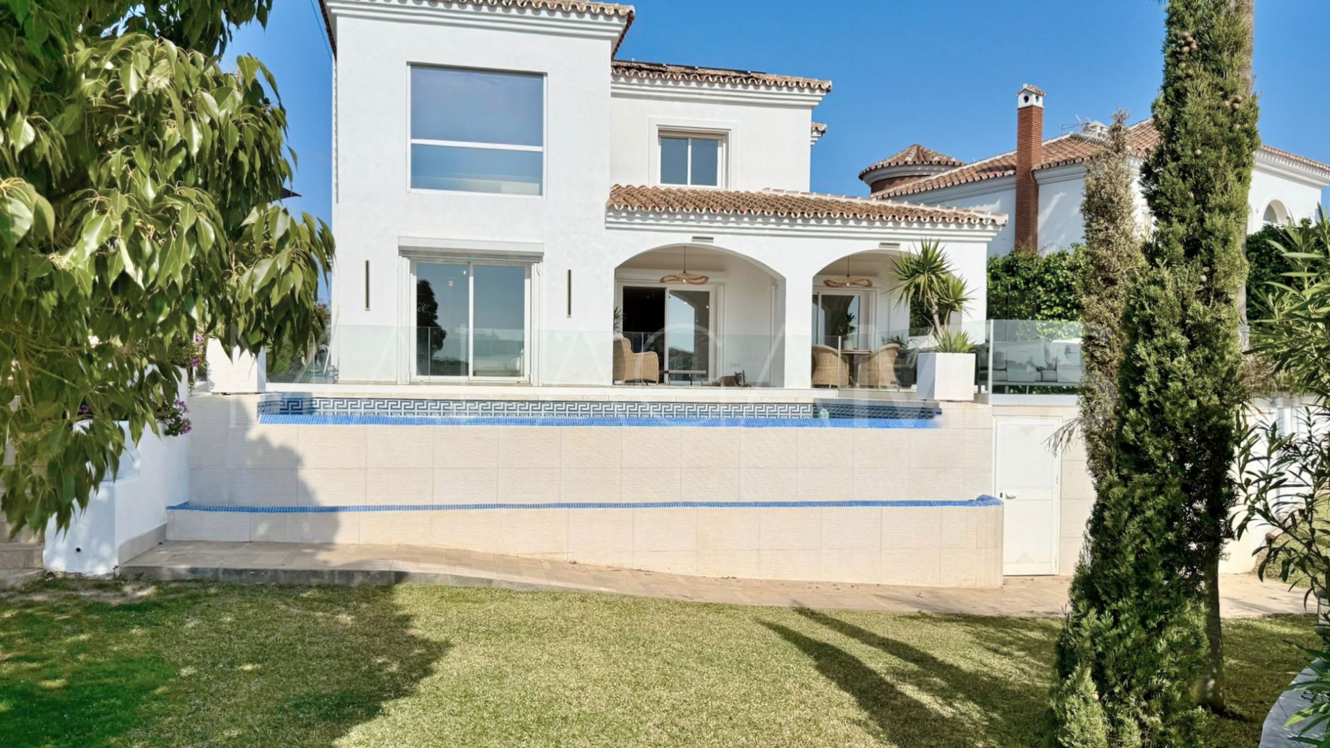 Villa for sale in Riviera del Sol