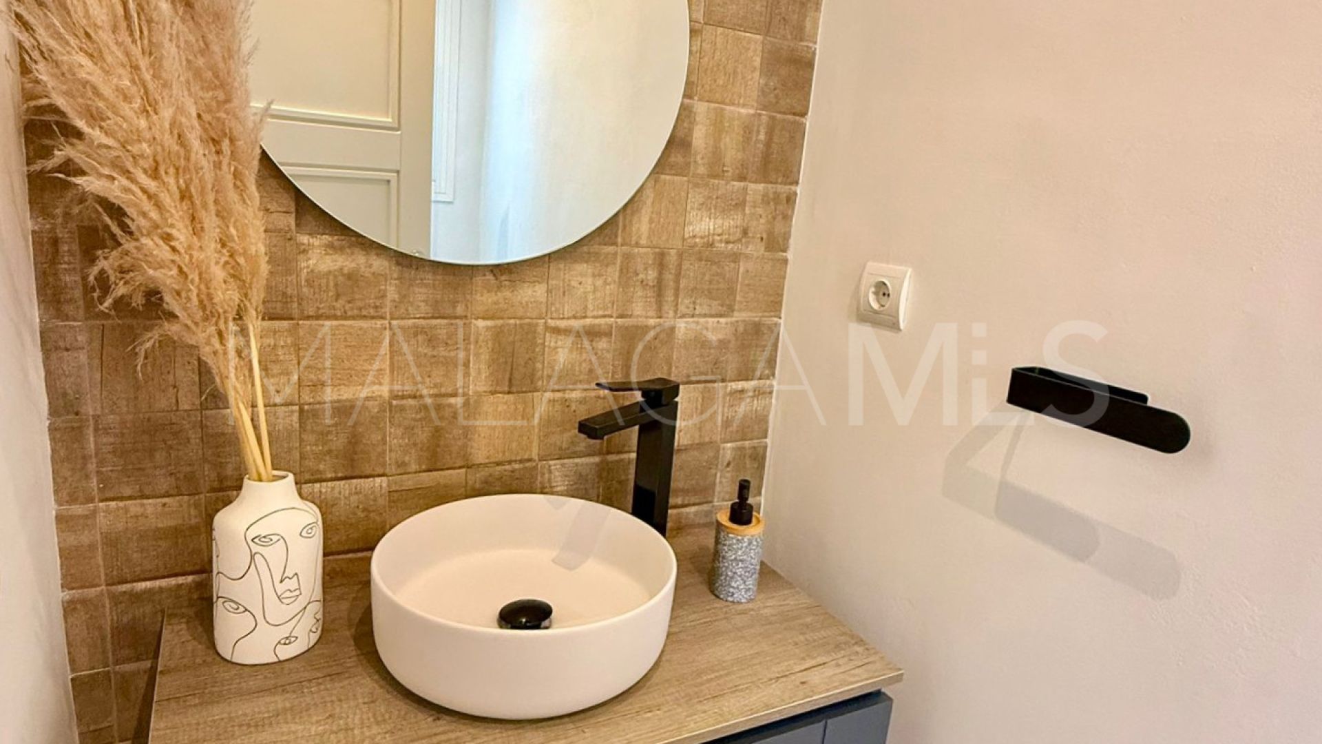 Villa for sale in Riviera del Sol