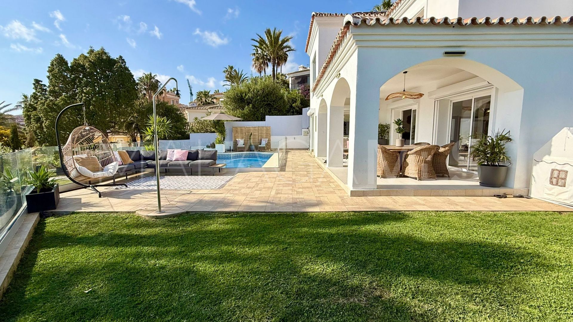 Villa for sale in Riviera del Sol