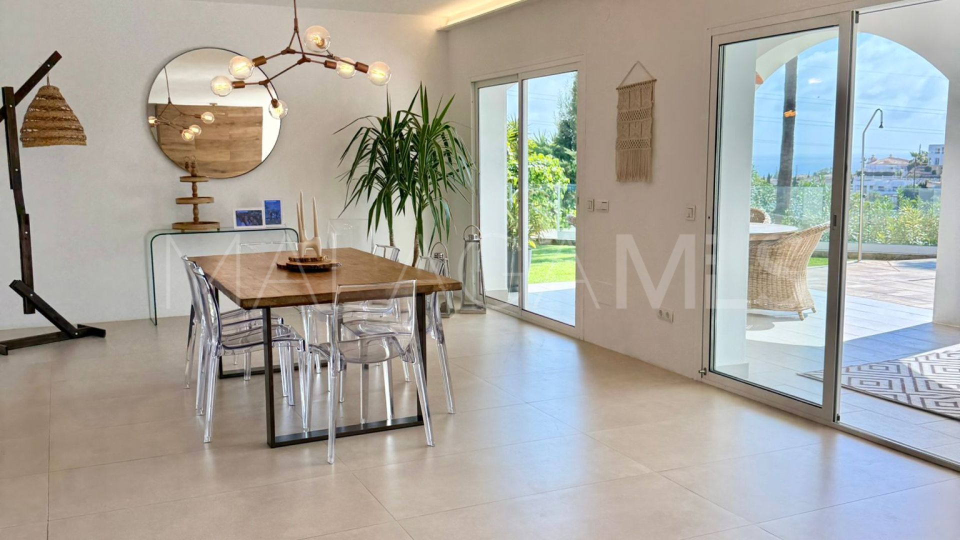 Villa for sale in Riviera del Sol