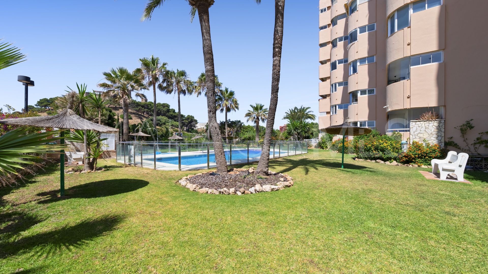 Markplanslägenhet for sale in Fuengirola