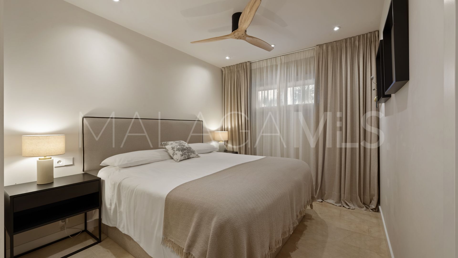 Markplanslägenhet for sale in Fuengirola