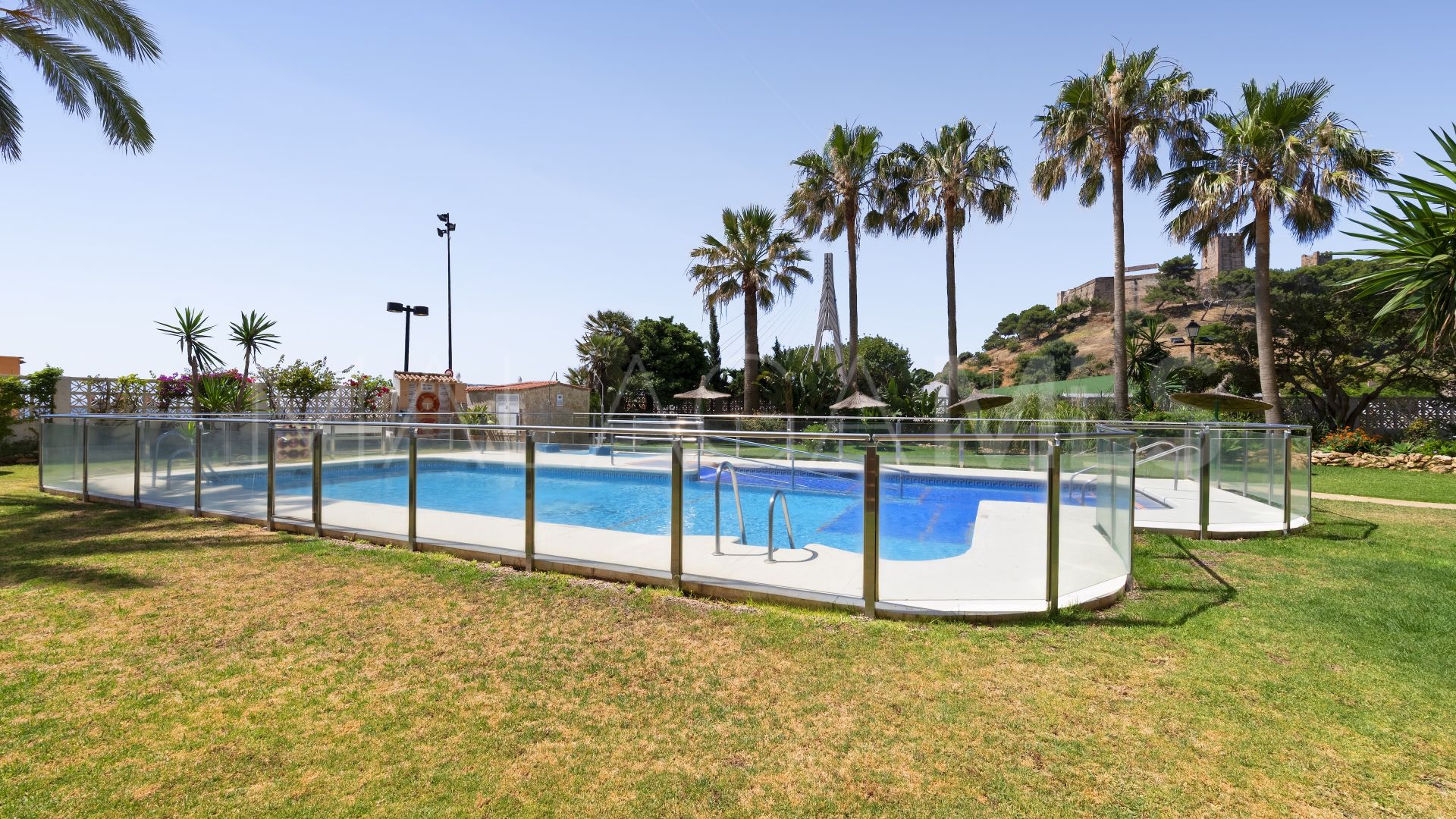 Markplanslägenhet for sale in Fuengirola