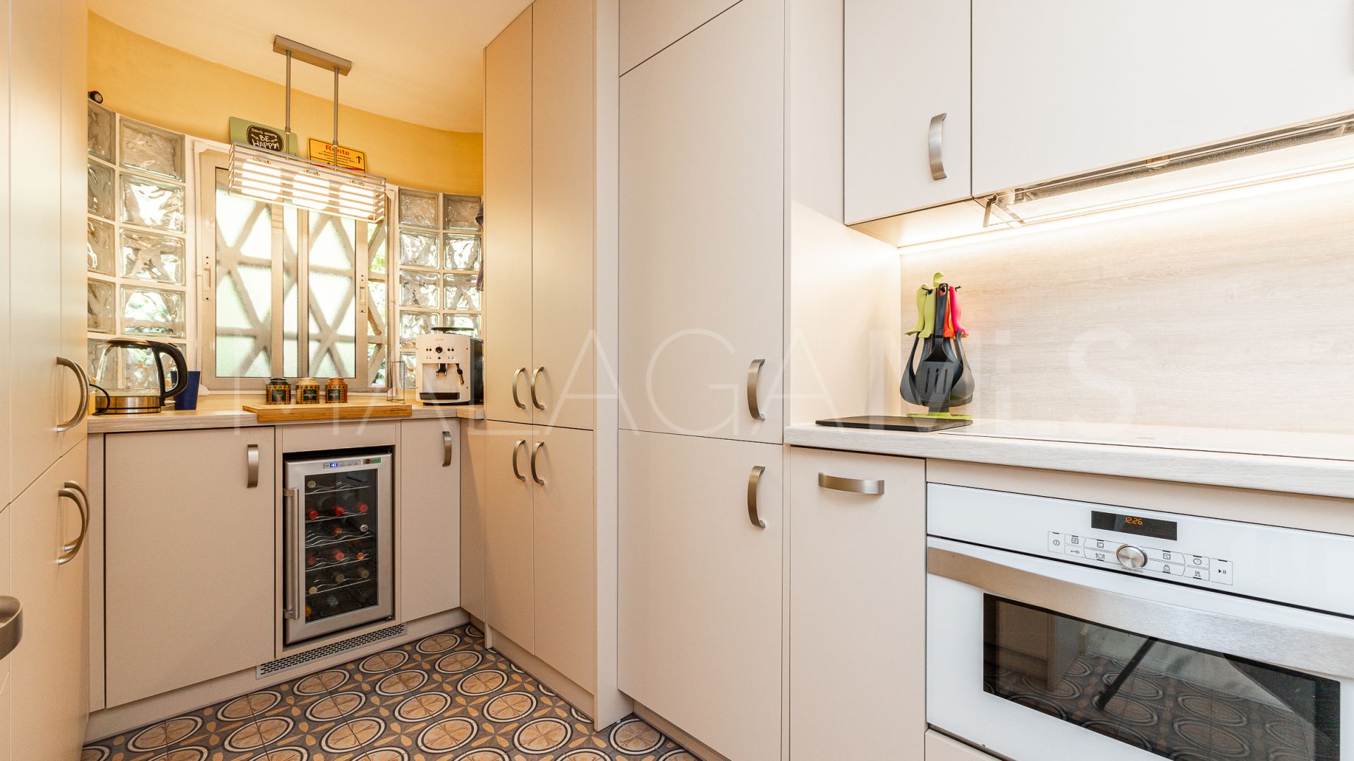 Se vende apartamento in Calahonda de 2 bedrooms