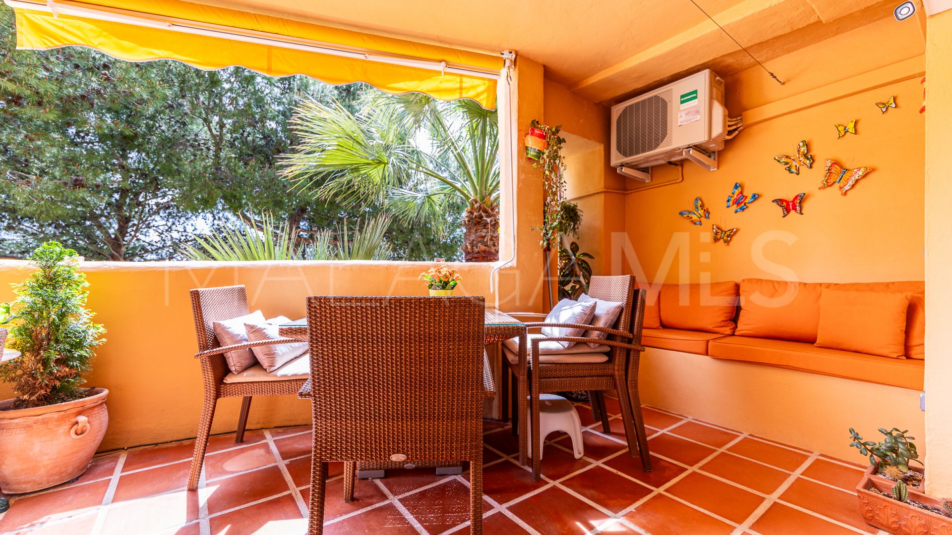 Se vende apartamento in Calahonda de 2 bedrooms