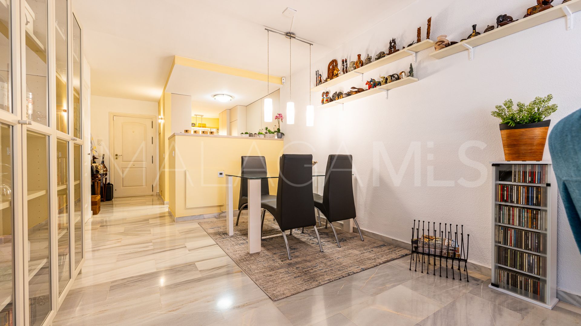 Se vende apartamento in Calahonda de 2 bedrooms