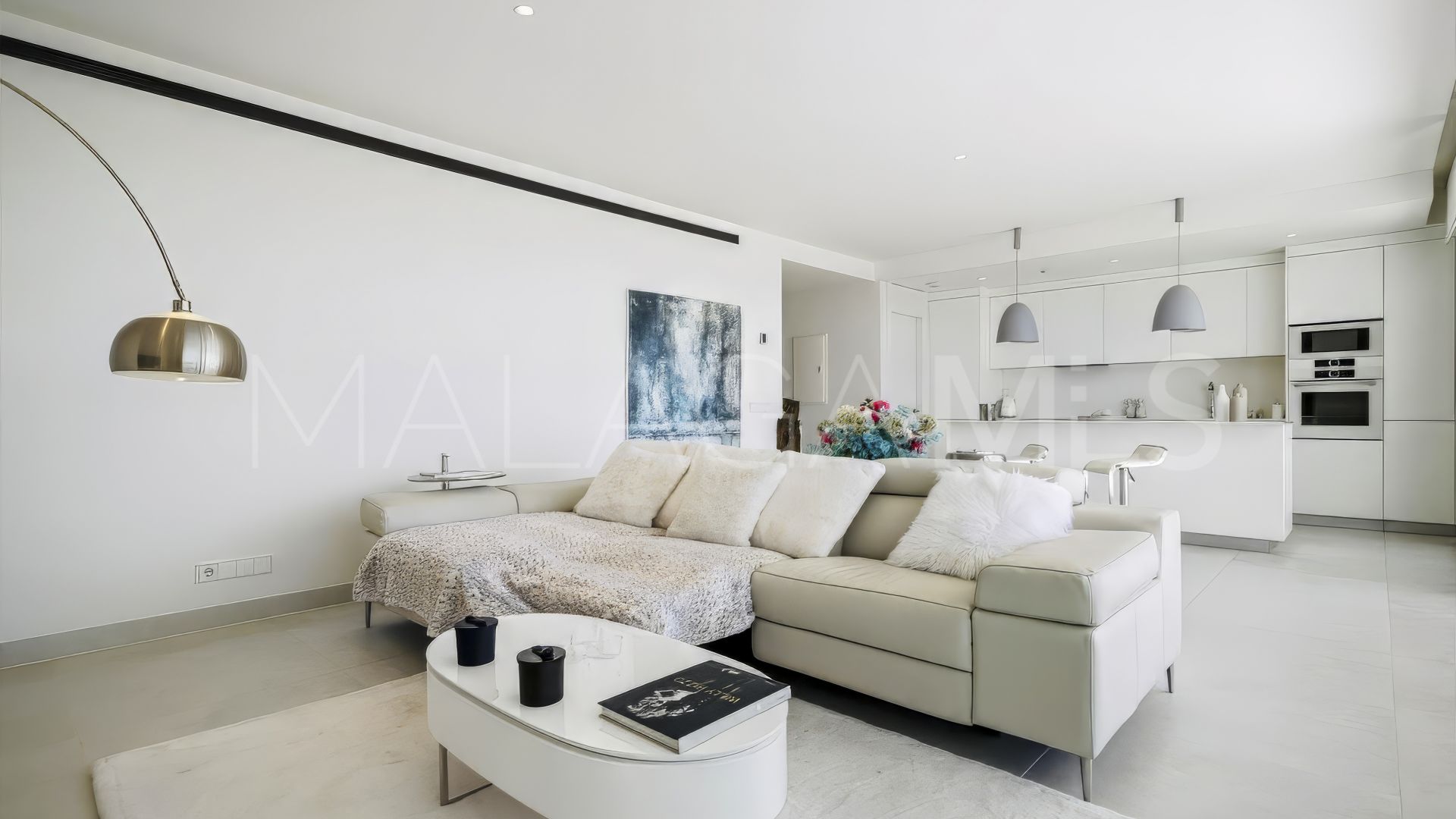 Buy apartment in El Higueron