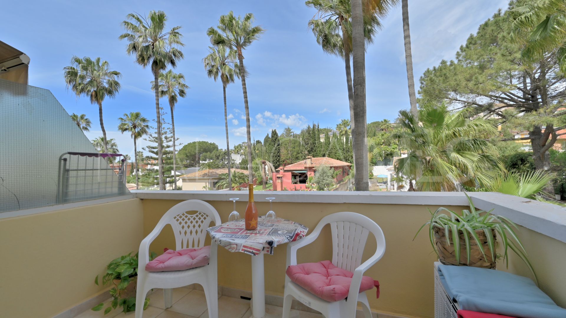 Tvåvåningslägenhet for sale in Carib Playa