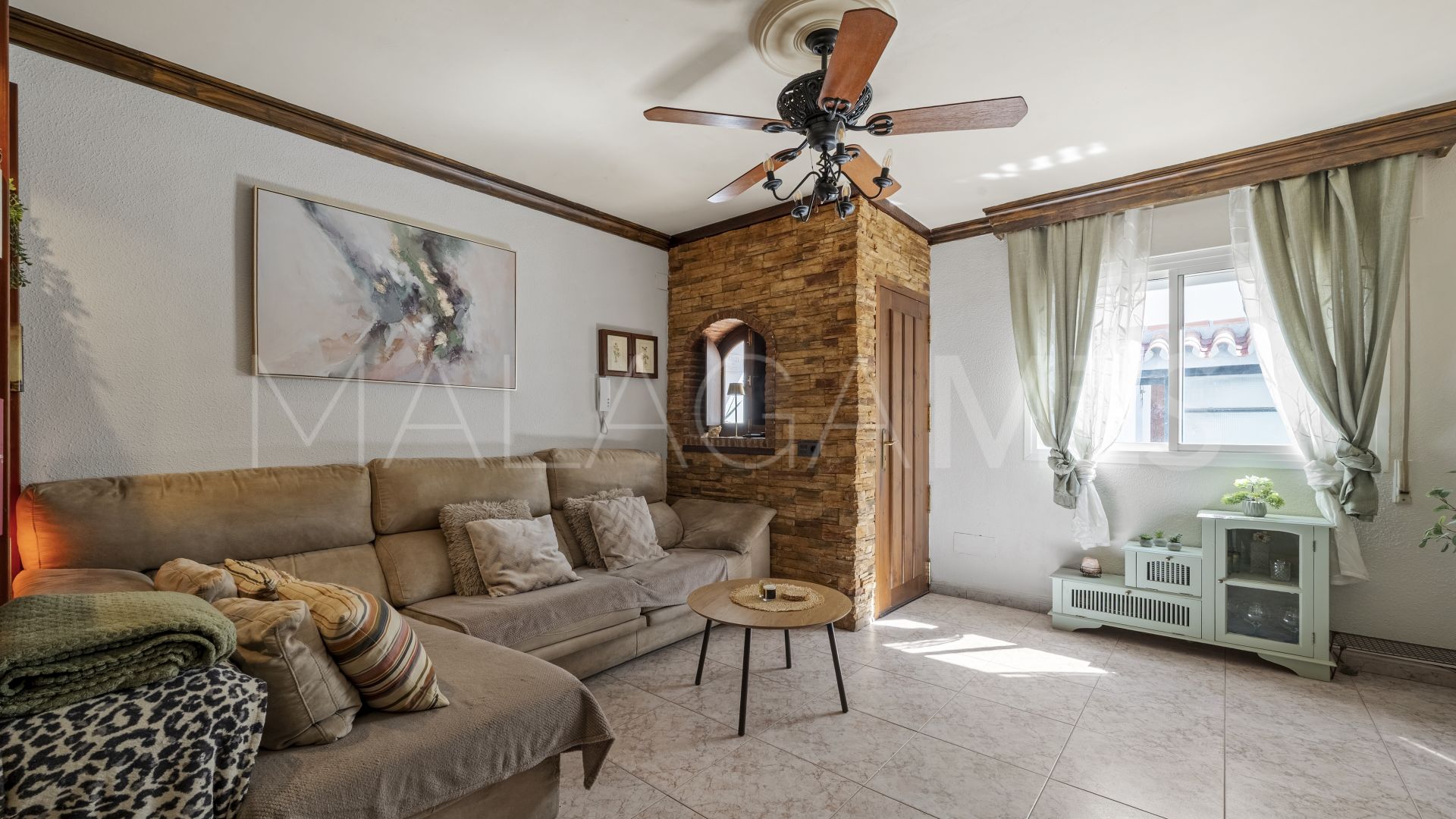 Buy 3 bedrooms town house in Las Lagunas