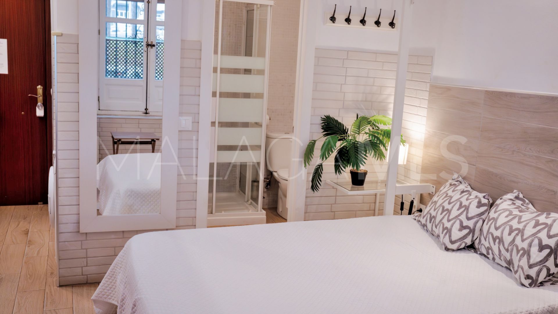 Studio for sale in Calahonda