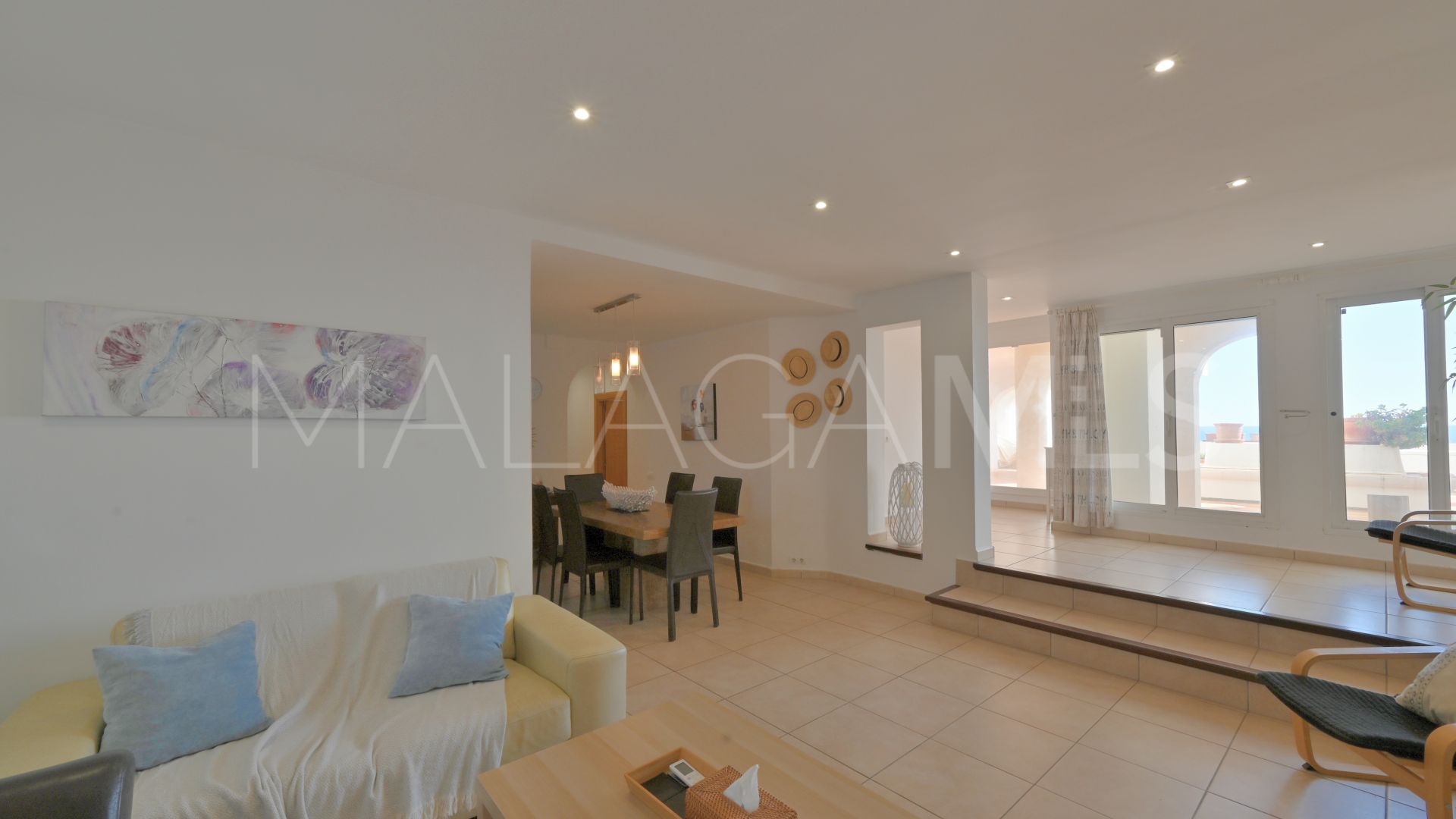 Calahonda, apartamento planta baja with 3 bedrooms a la venta
