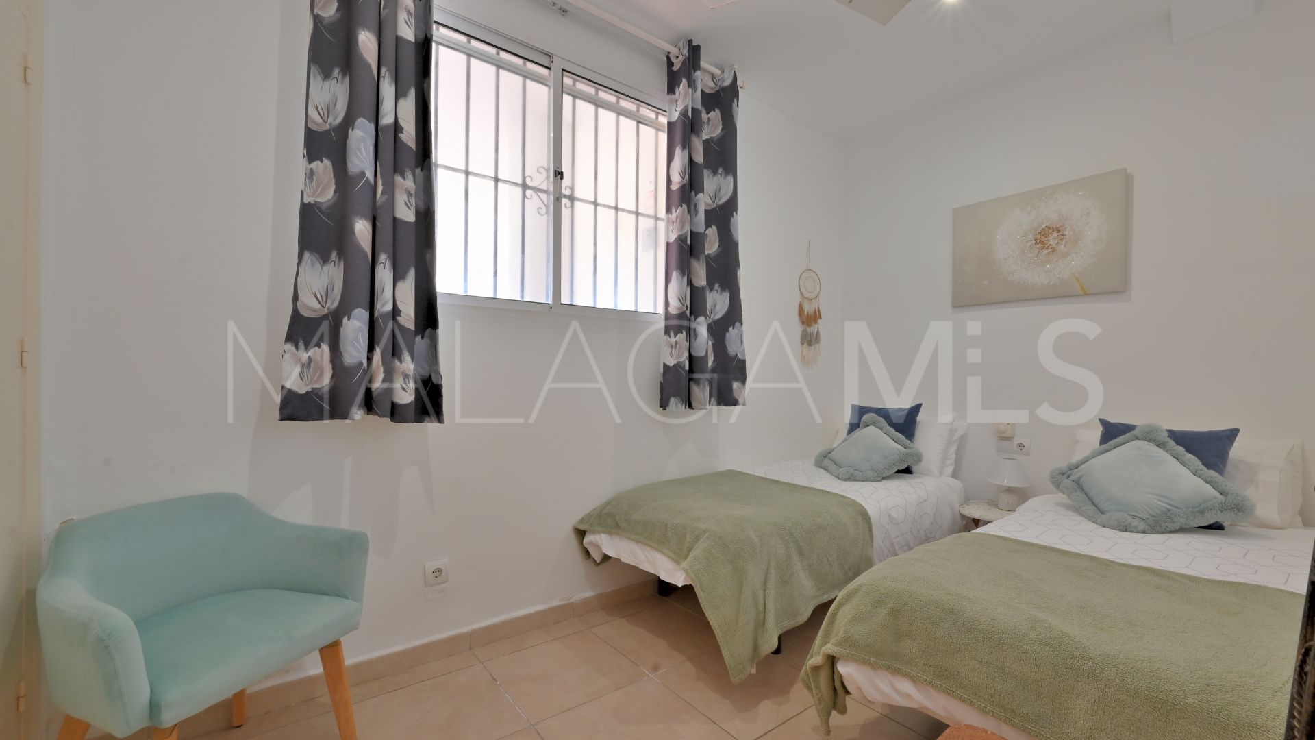 Calahonda, apartamento planta baja with 3 bedrooms a la venta
