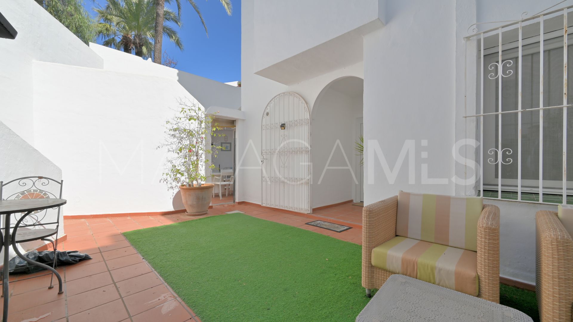 Appartement rez de chaussée for sale in Calahonda