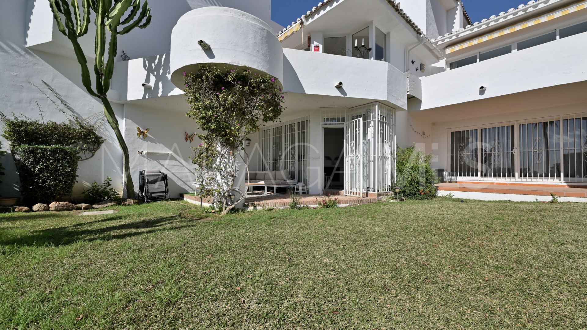 Appartement rez de chaussée for sale in Calahonda