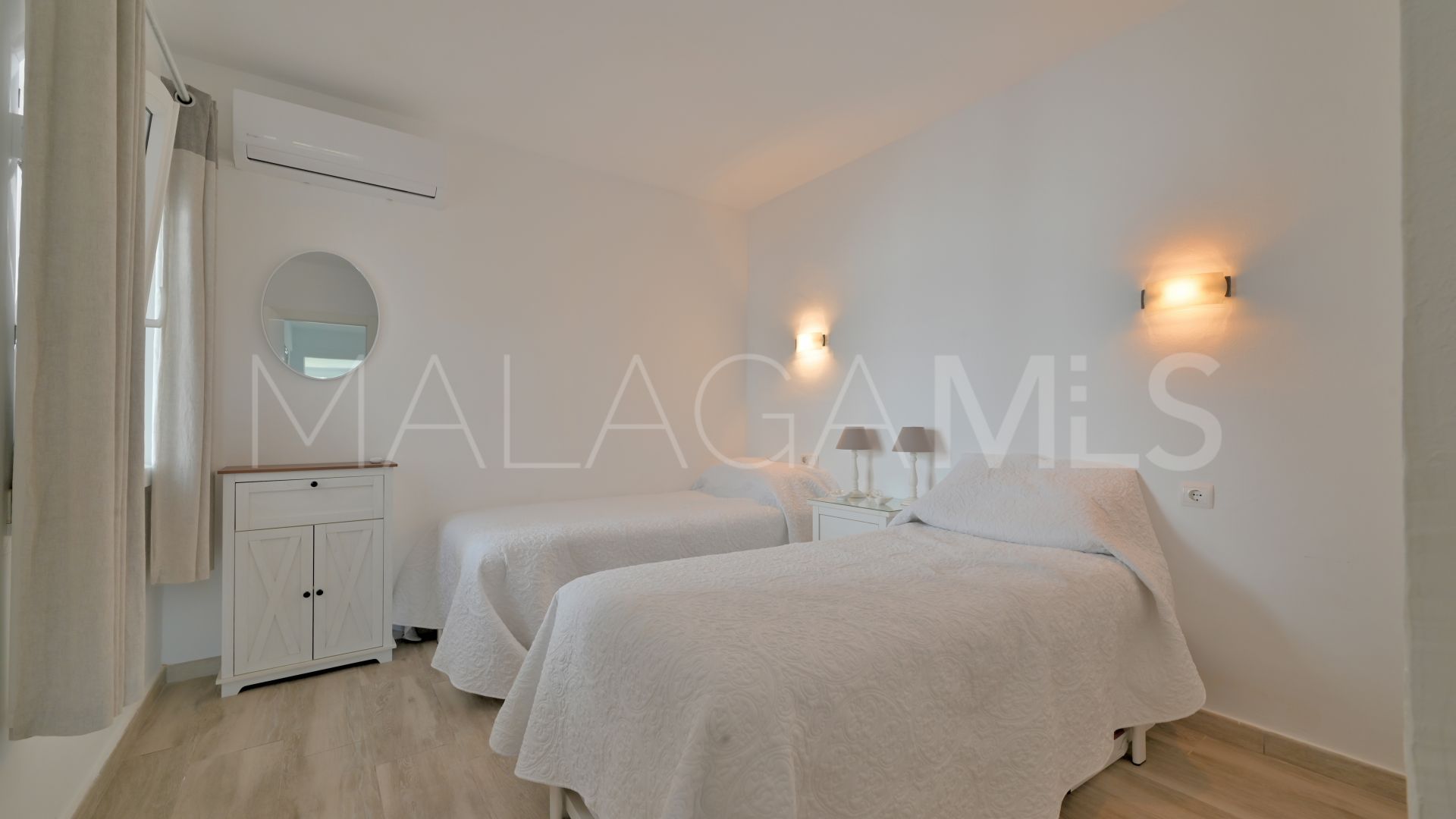 Appartement rez de chaussée for sale in Calahonda