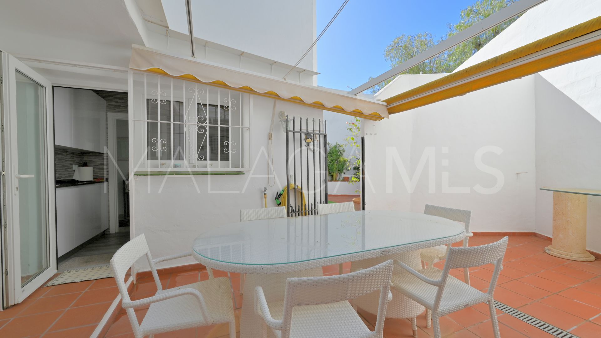 Appartement rez de chaussée for sale in Calahonda