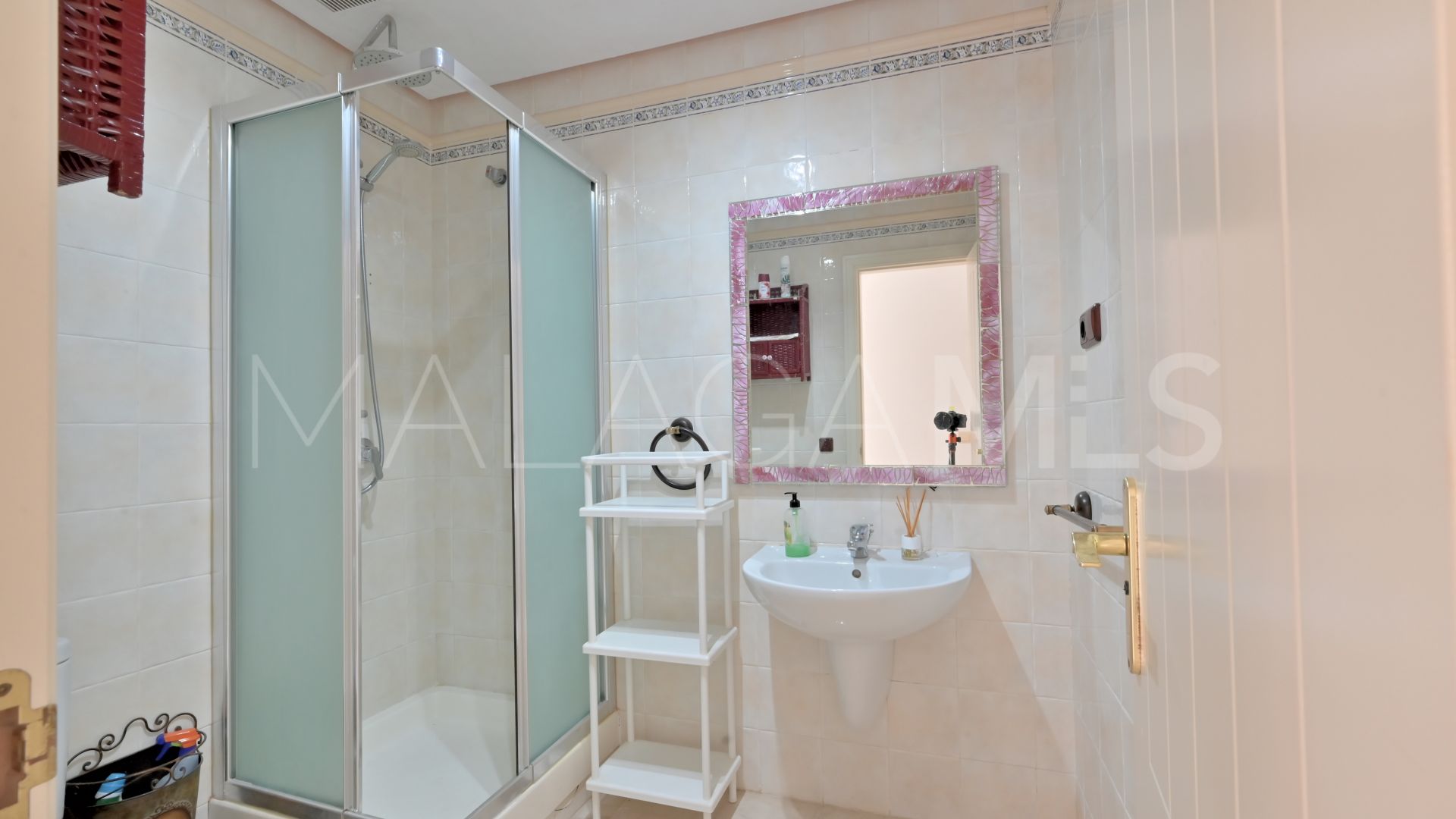 Lägenhet for sale in Calahonda