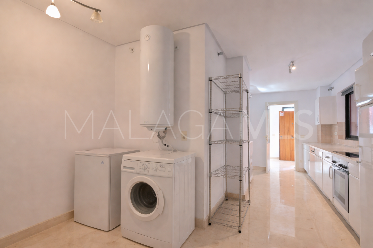 Lägenhet for sale in Calahonda