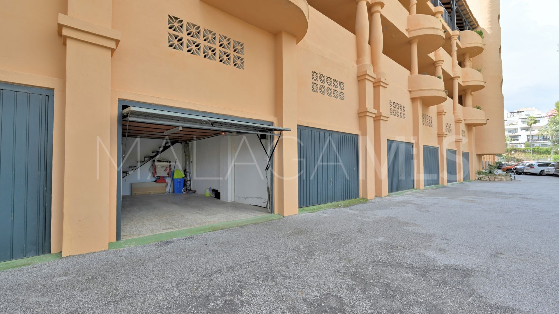 Penthaus for sale in Calahonda