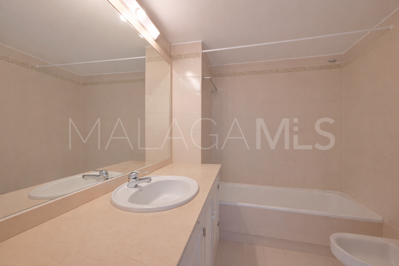 Penthaus for sale in Calahonda