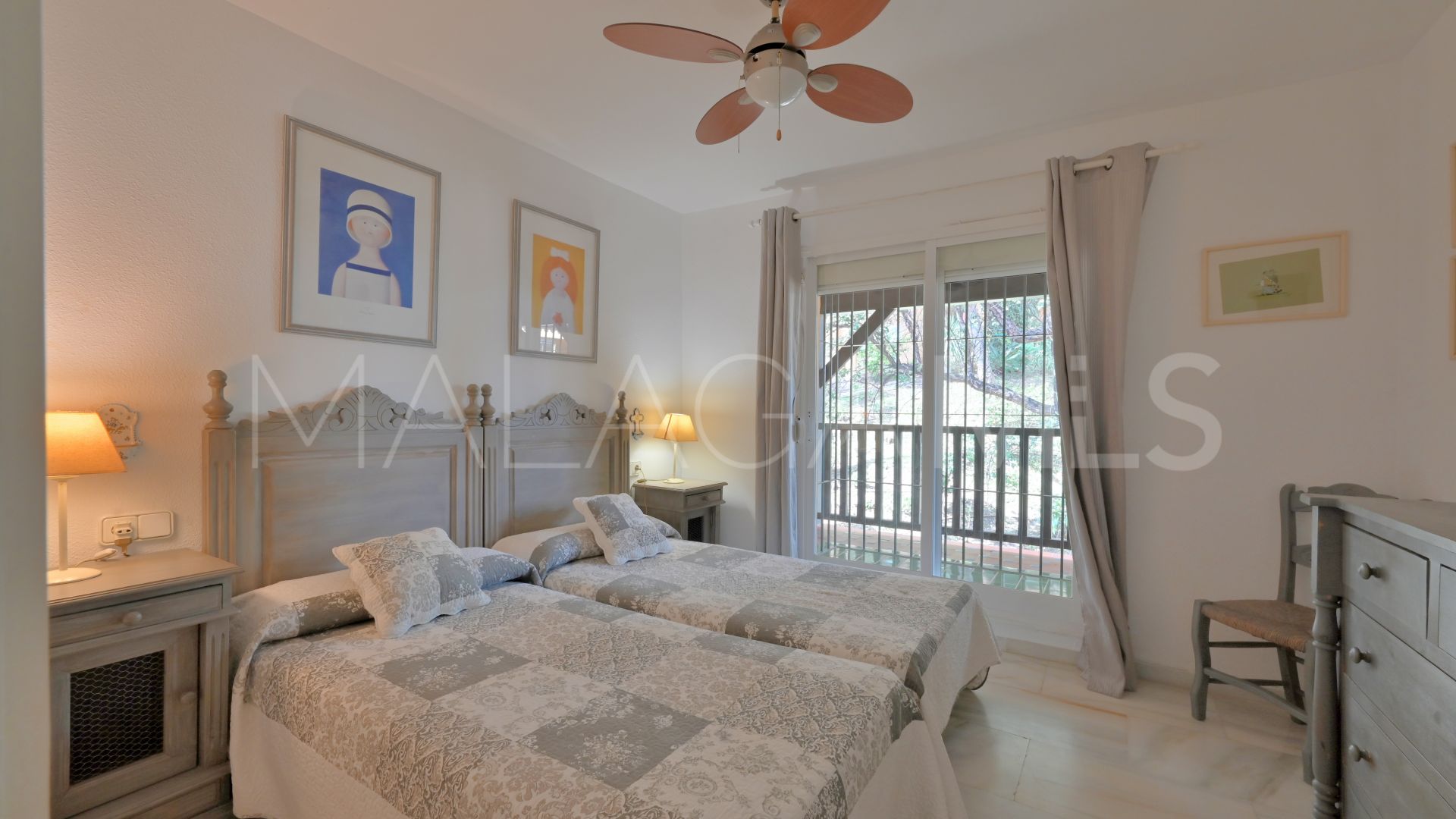 Penthaus for sale in Calahonda