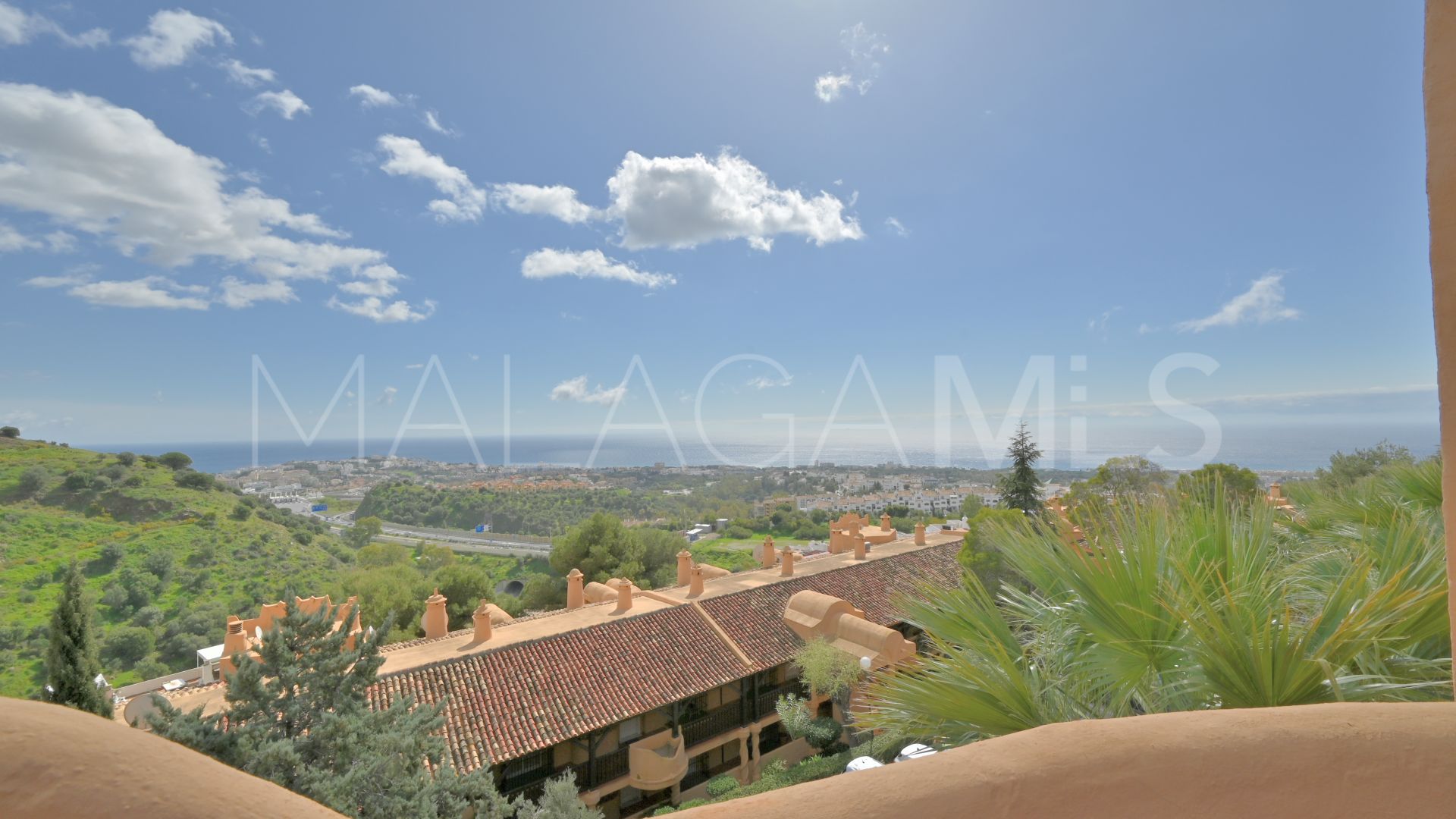 Penthaus for sale in Calahonda