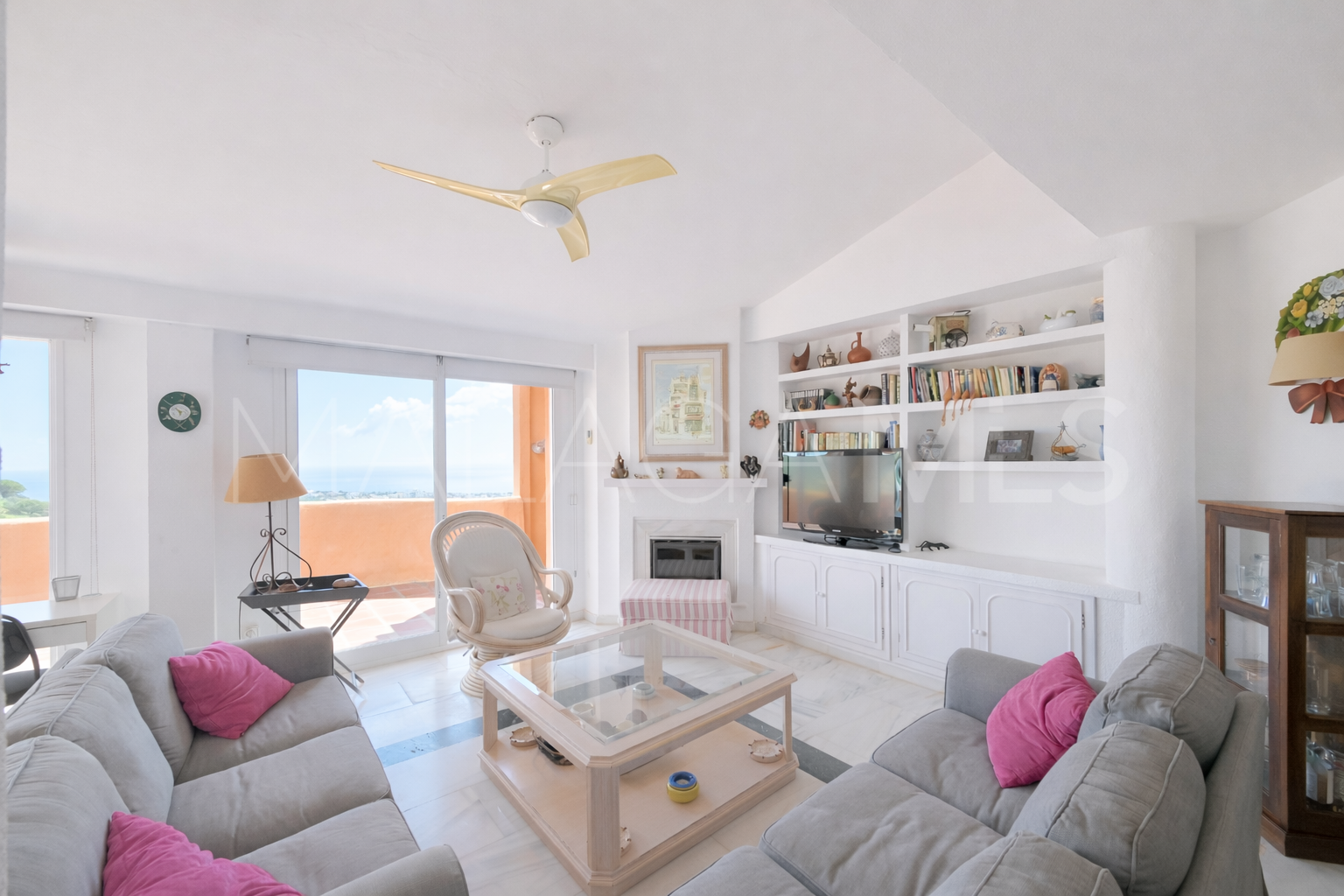 Penthaus for sale in Calahonda