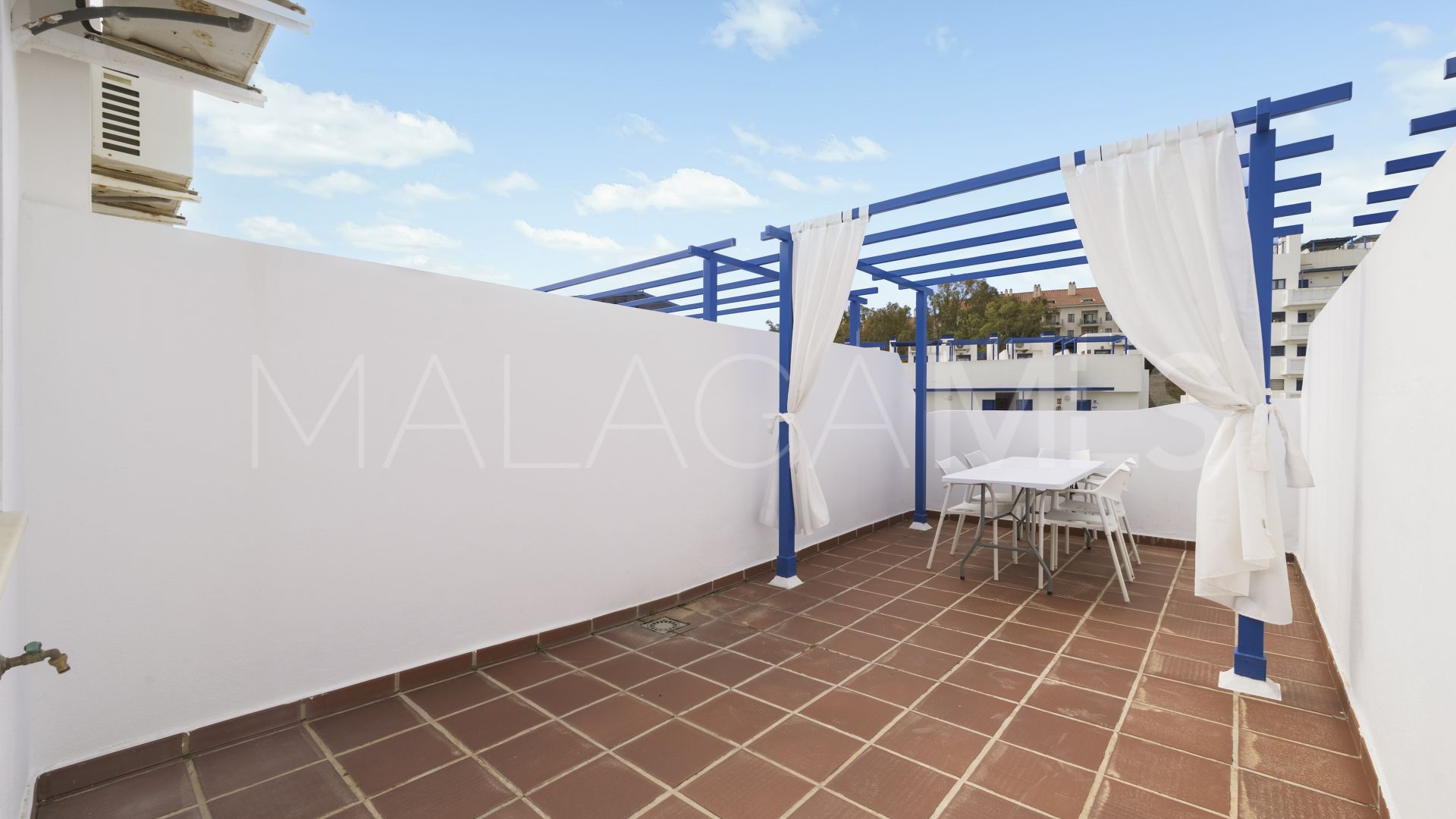 Penthouse with 1 bedroom for sale in Benalmadena Costa