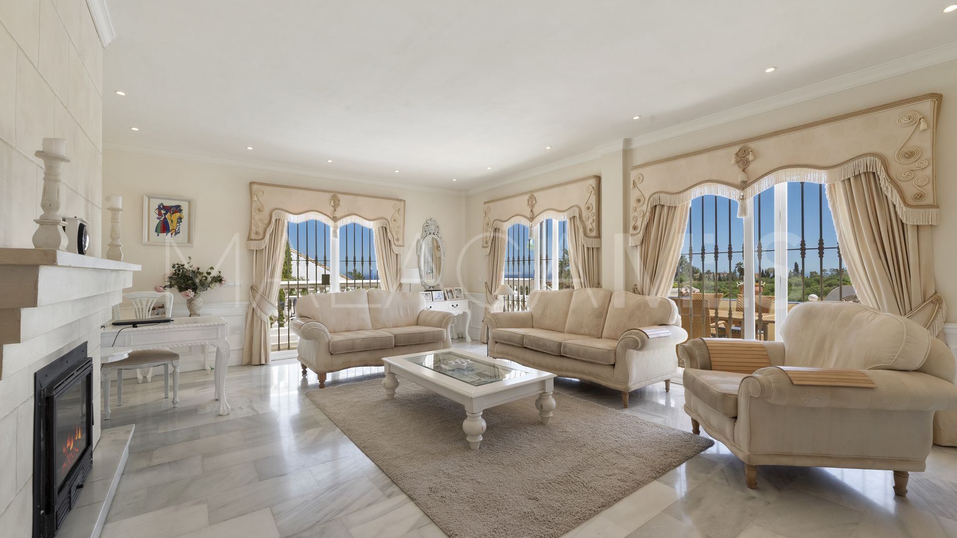 Villa for sale in Mijas Costa