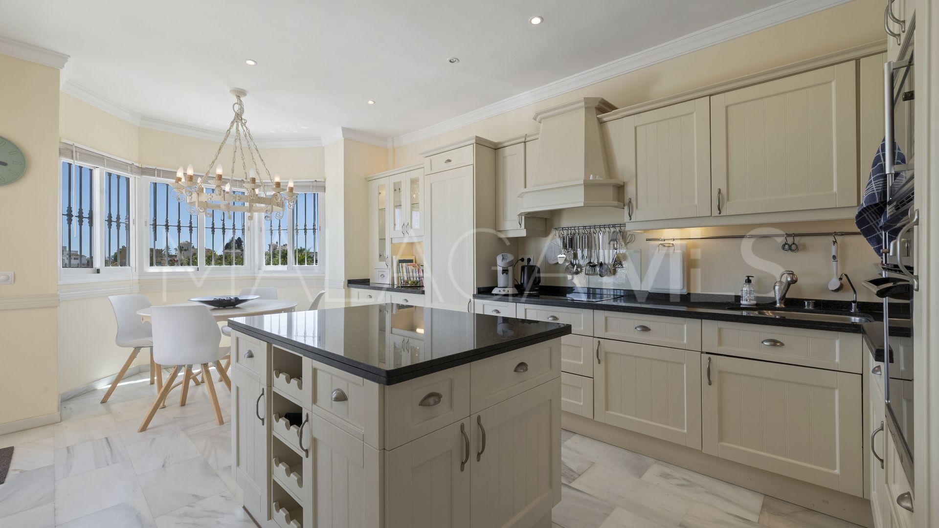 Villa for sale in Mijas Costa