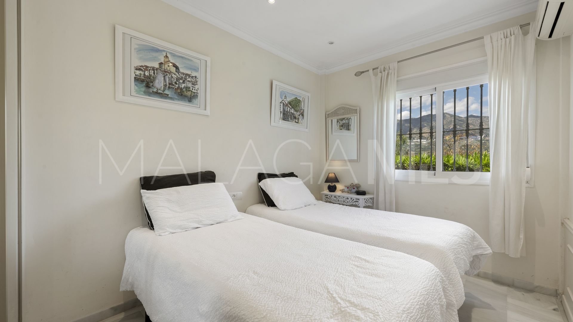 Villa for sale in Mijas Costa