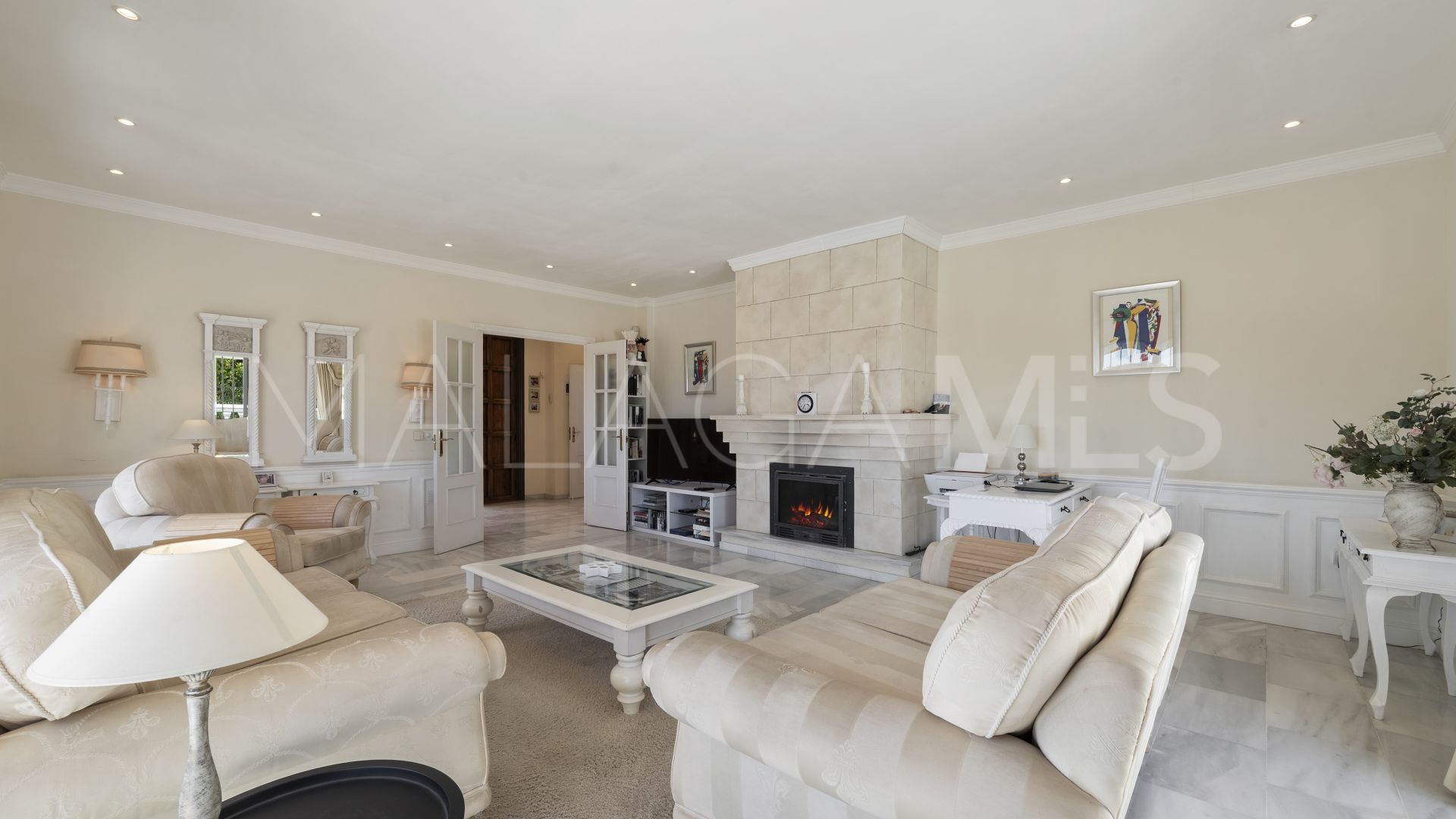 Villa for sale in Mijas Costa