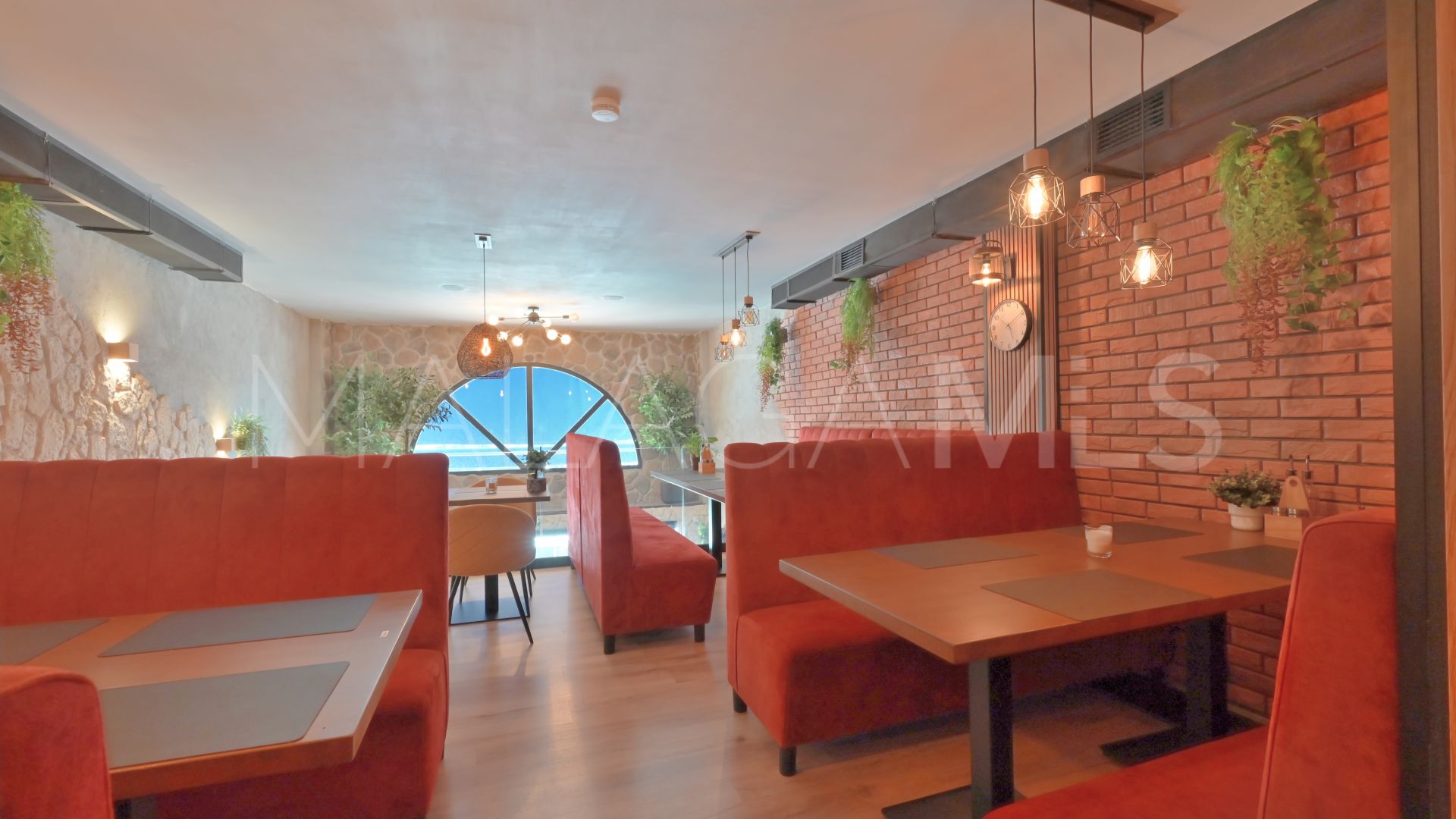 Buy restaurante in Calahonda