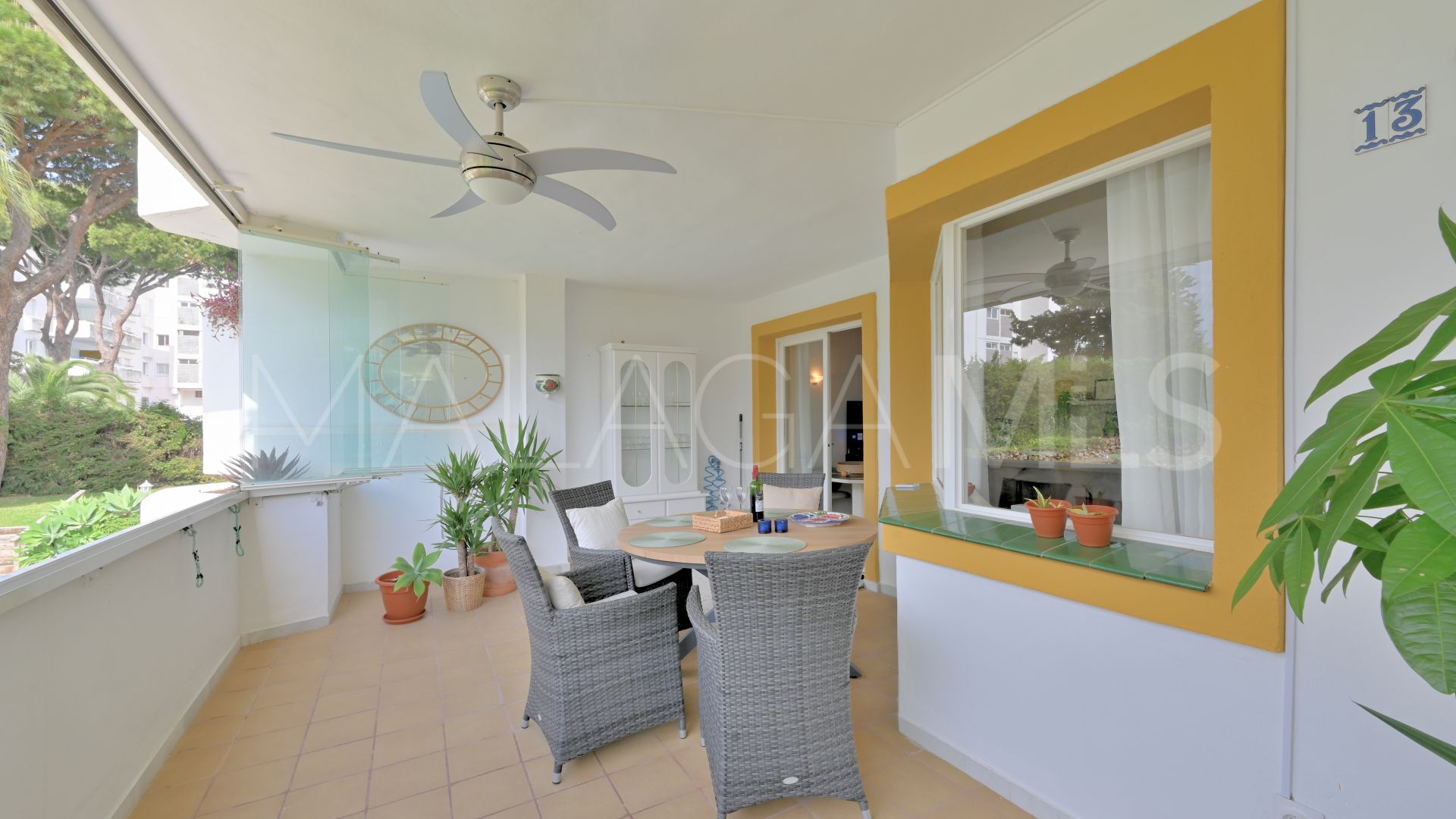 Apartment in Calahonda for sale