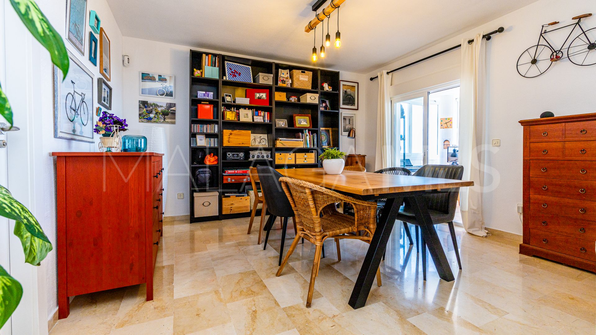 Lägenhet for sale in Calahonda