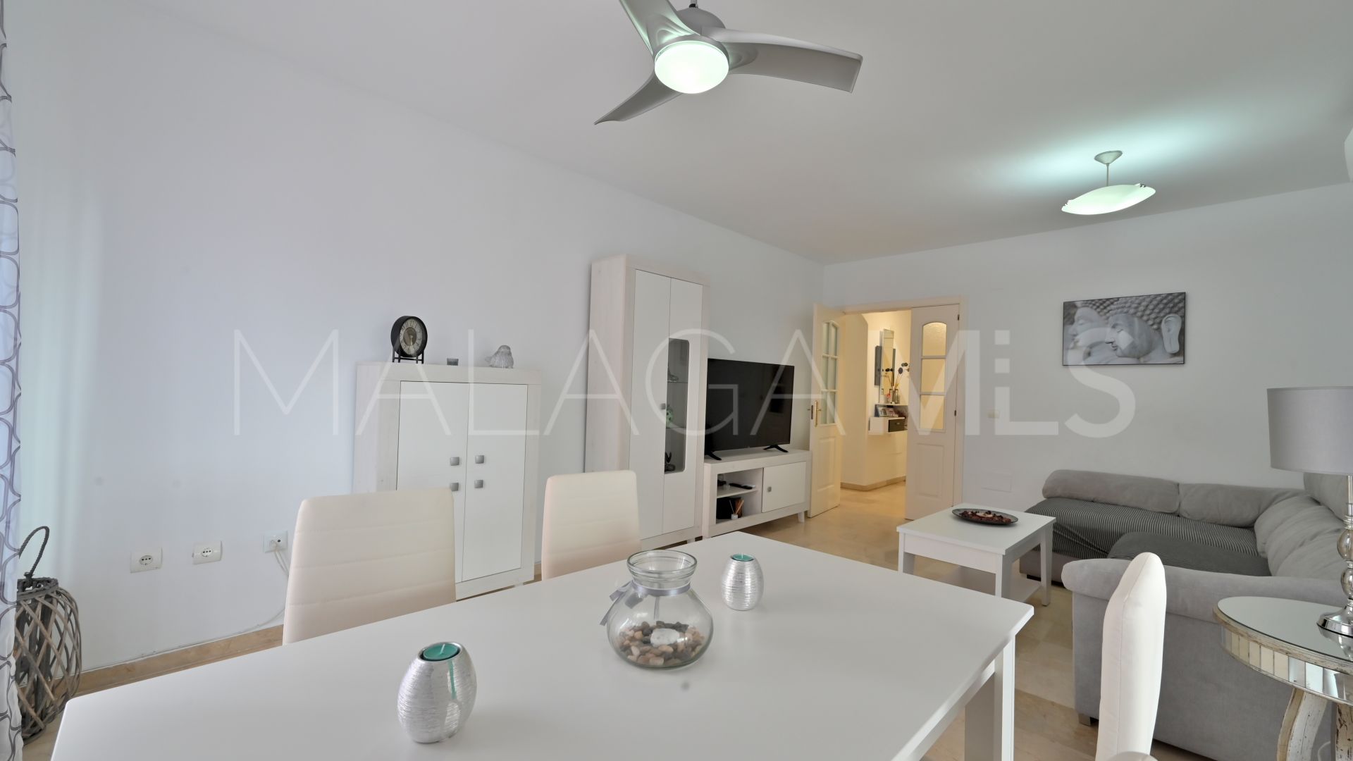 Markplanslägenhet for sale in Riviera del Sol