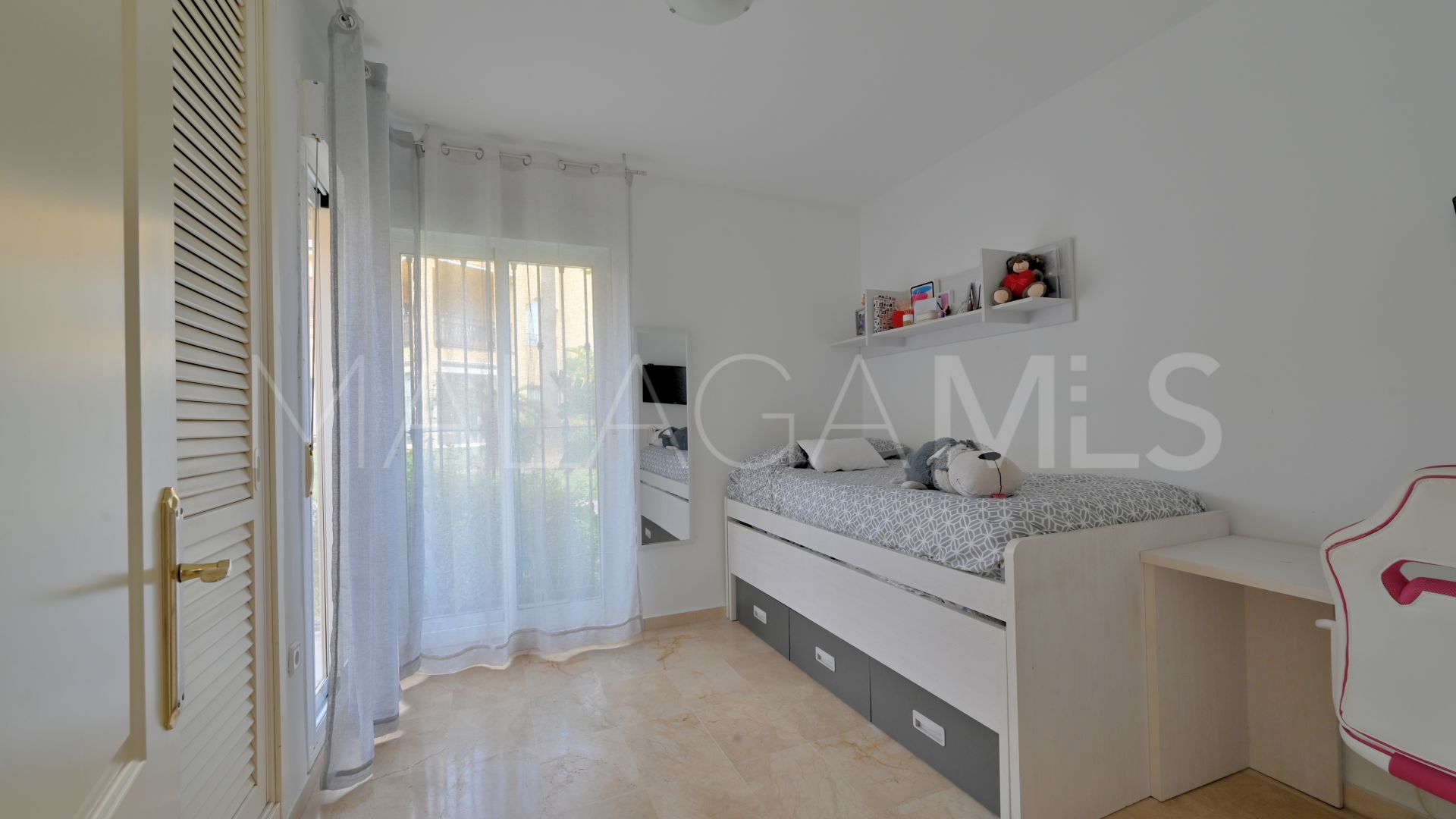 Markplanslägenhet for sale in Riviera del Sol