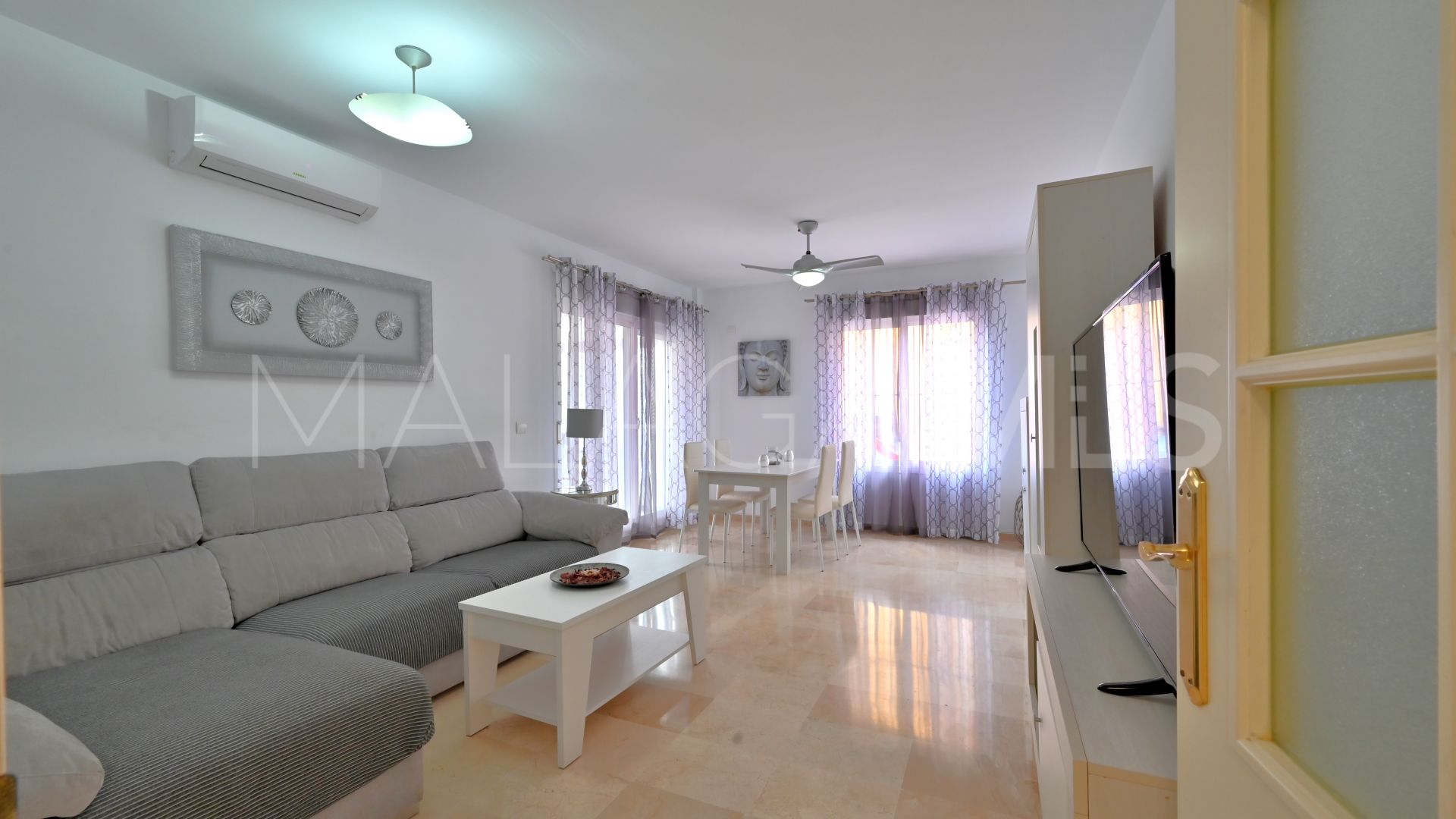 Markplanslägenhet for sale in Riviera del Sol