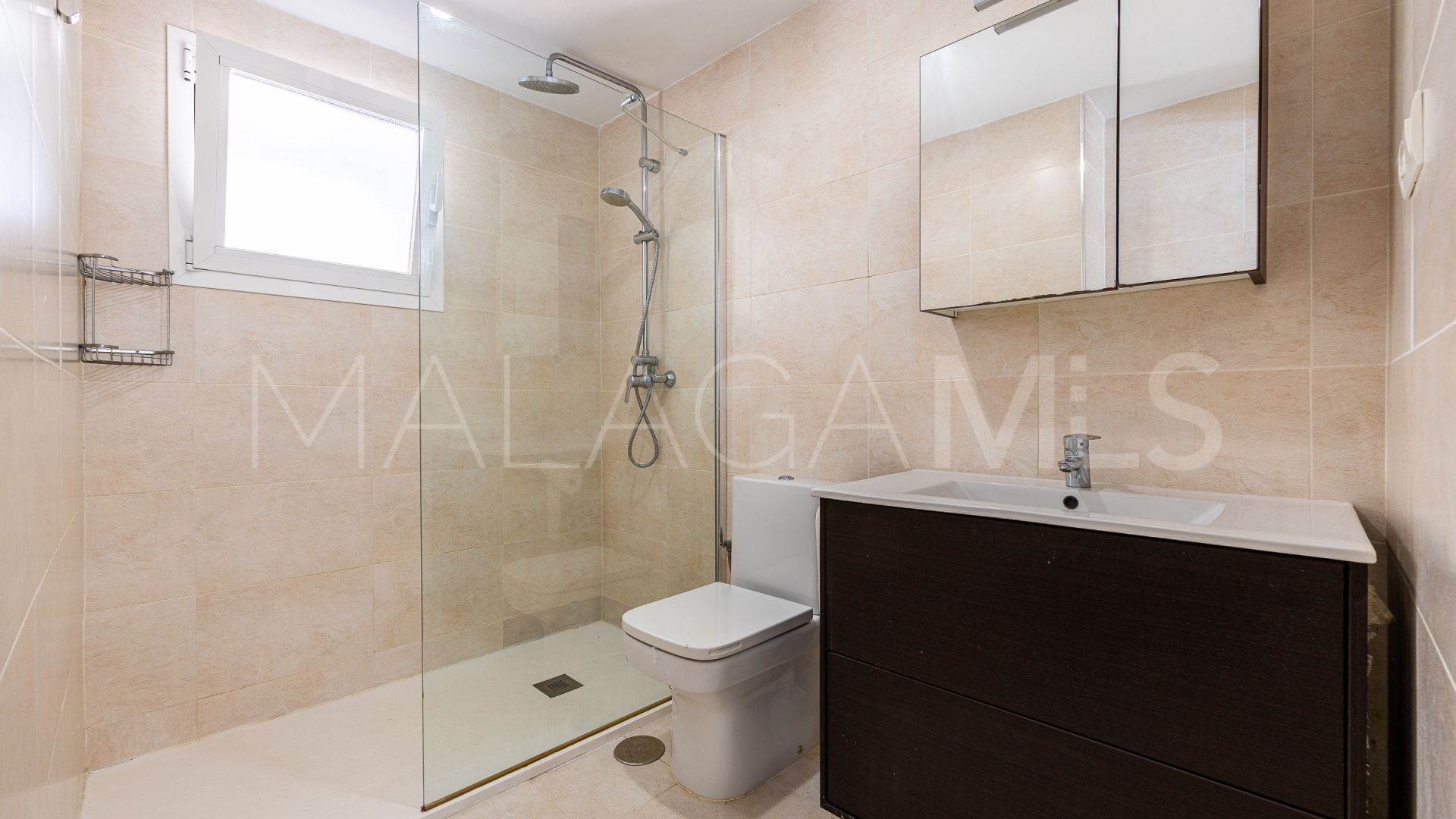 Buy apartamento in Fuengirola
