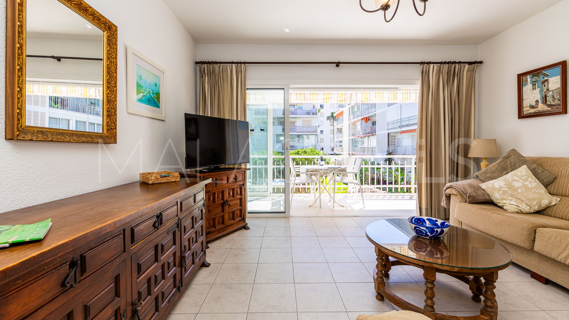 Buy apartamento in Fuengirola