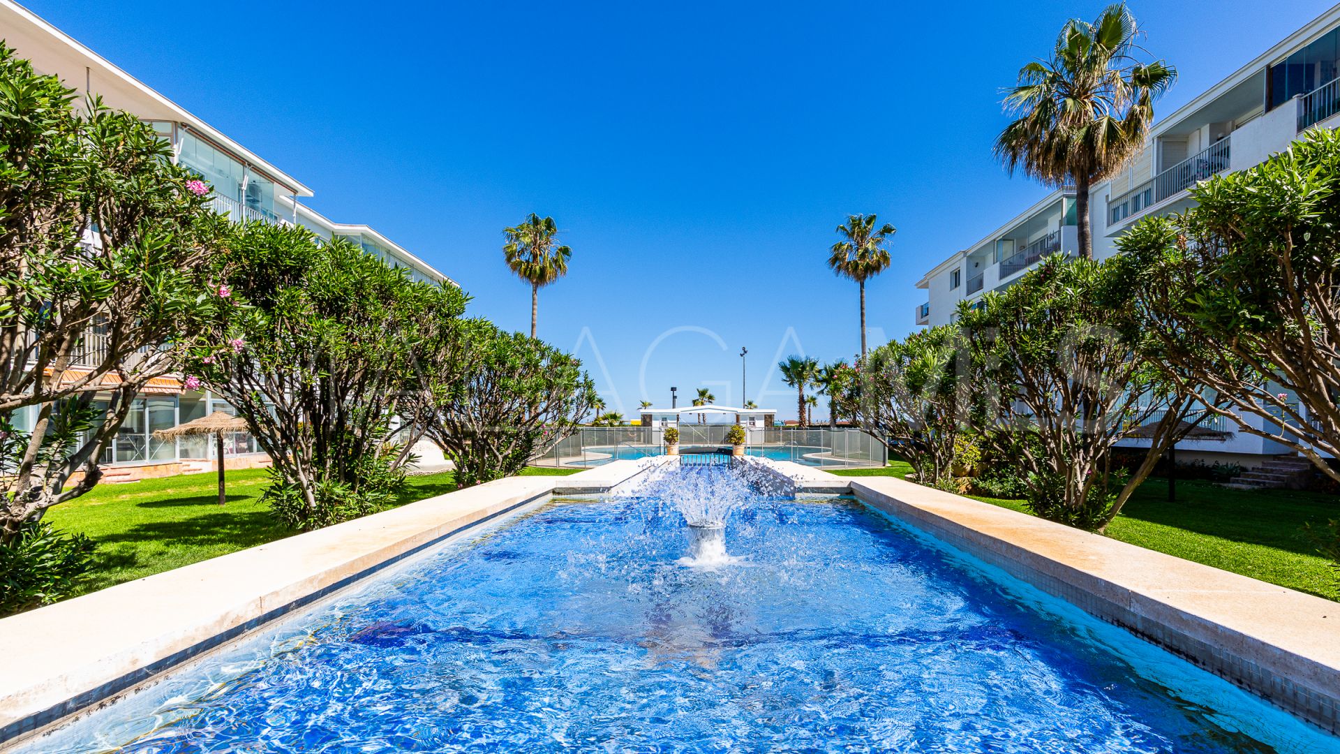 Buy apartamento in Fuengirola