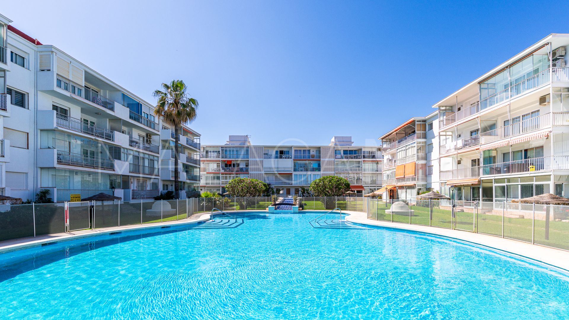 Buy apartamento in Fuengirola