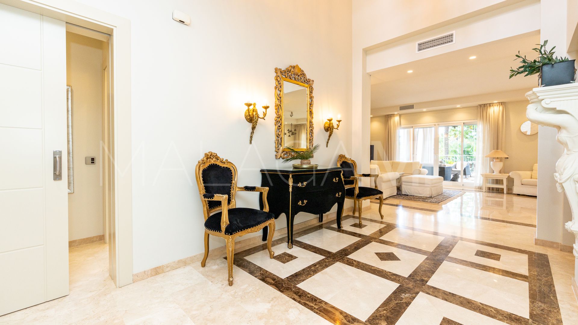 Villa for sale in El Rosario