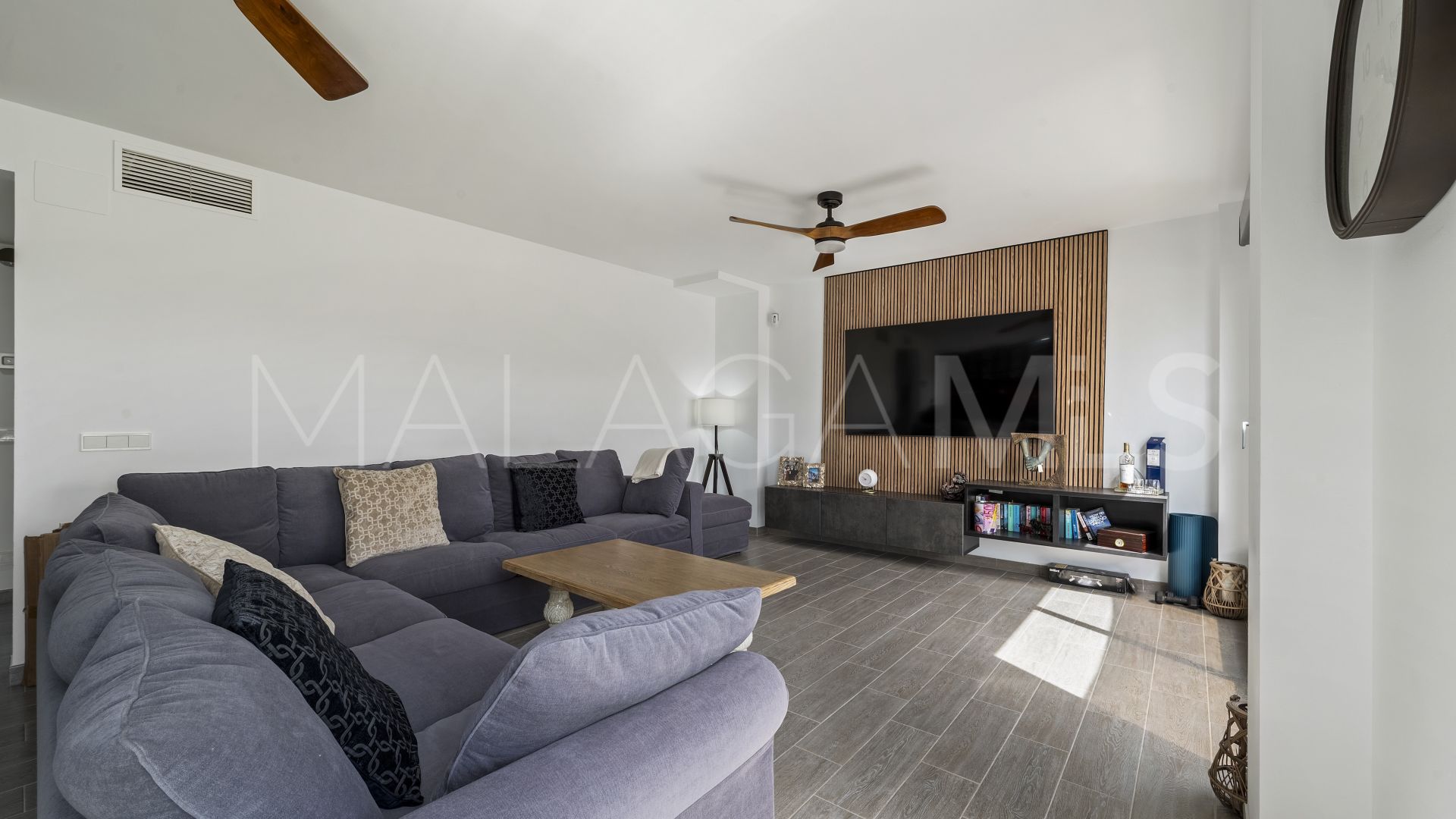 For sale Cala de Mijas penthouse with 2 bedrooms
