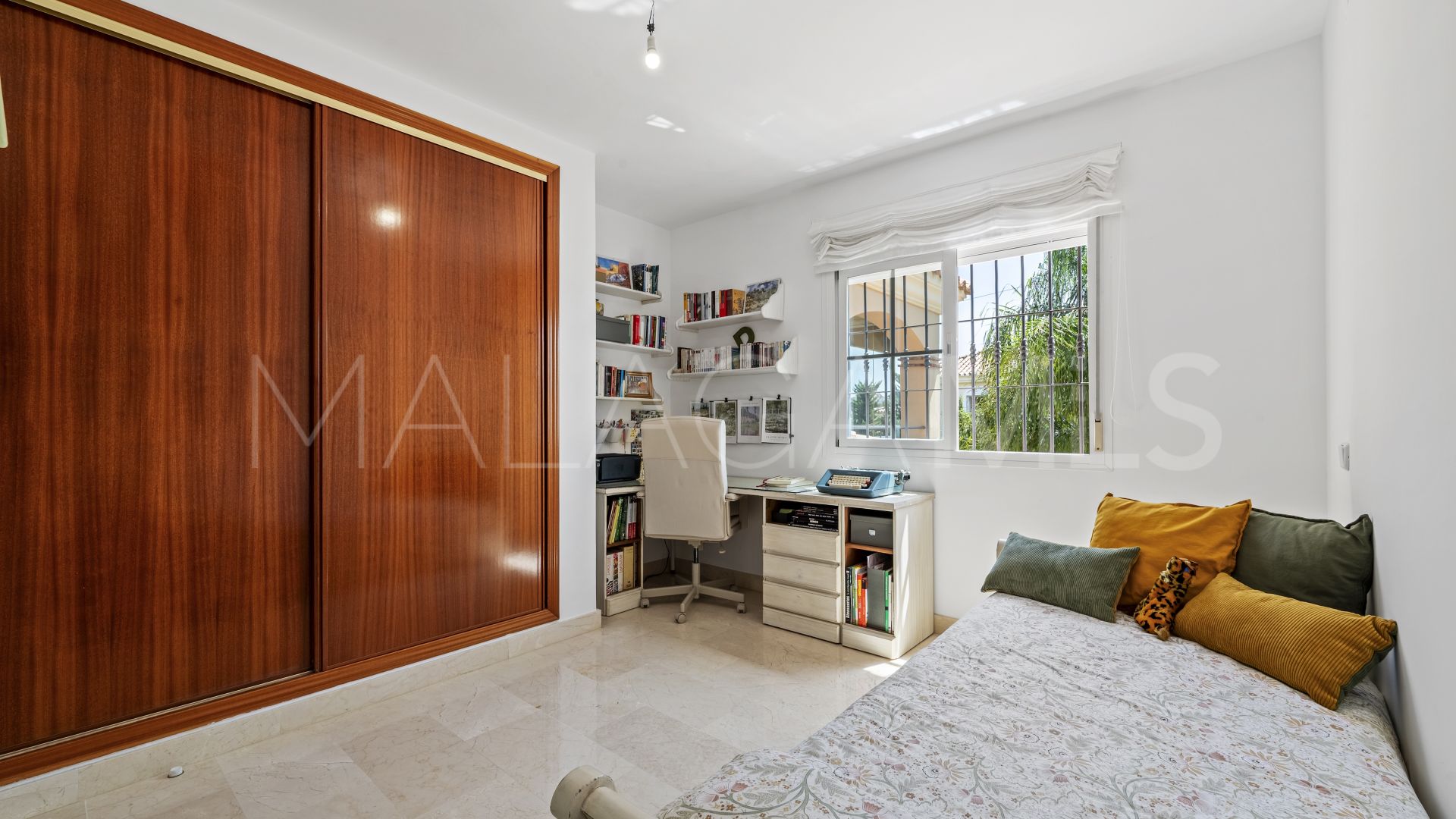 Villa for sale in Riviera del Sol